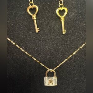 Luxury Lock & Key Pendant Set